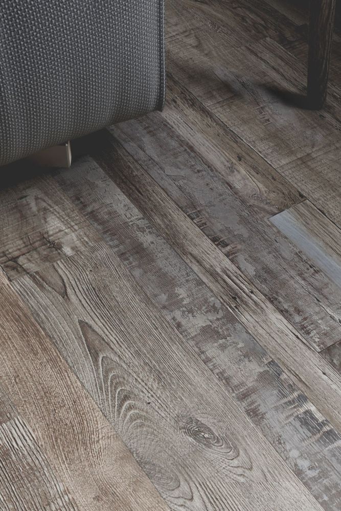 Reclaimed flooring shop