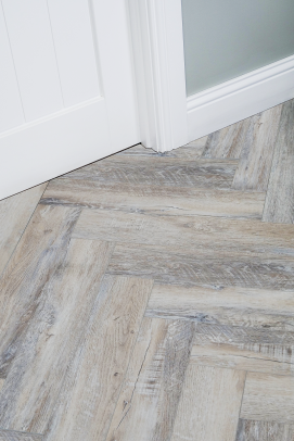 Driftwood Oak Herringbone - Rigid Vinyl Click