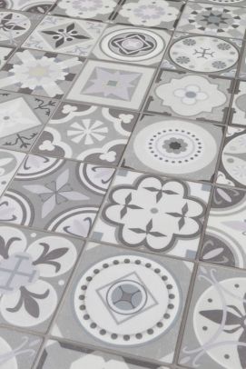 Renaissance Tile - Vinyl Click